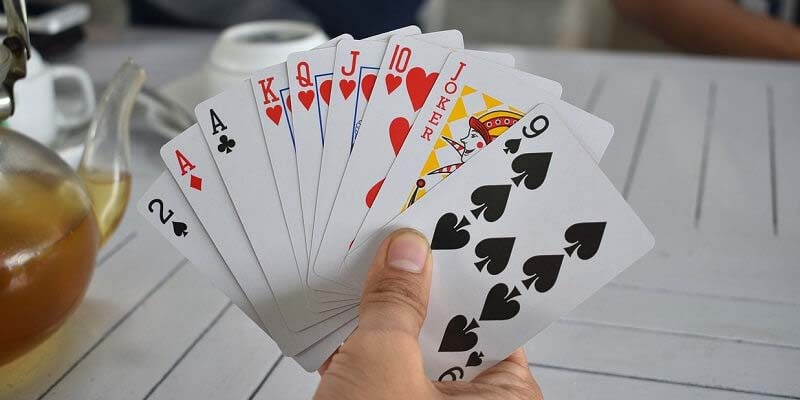 Mẹo chơi Tiến Lên online – Đánh bài chuẩn cao thủ Mẹo chơi bài tiến lên online tại IWIN