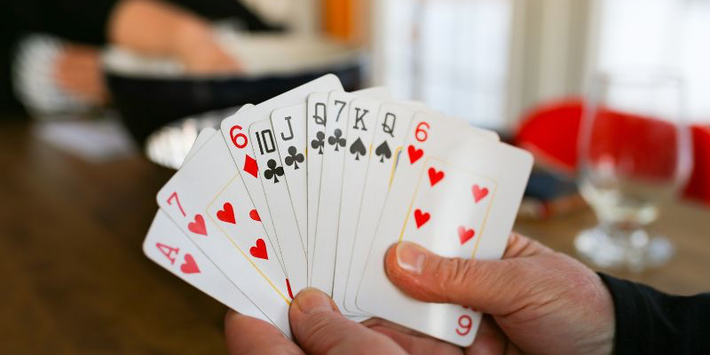 Mẹo chơi Tiến Lên online – Đánh bài chuẩn cao thủ Tìm hiểu về bài tiến lên online tại IWIN